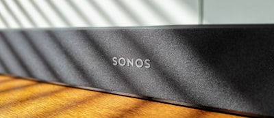 Esta barra de sonido Sonos ahorra espacio con descuento de $130