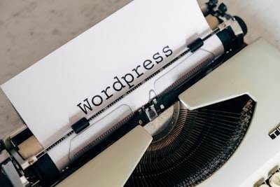 Haz que tus APIs en Node.js sean a prueba de balas con Decoradores TypeScript