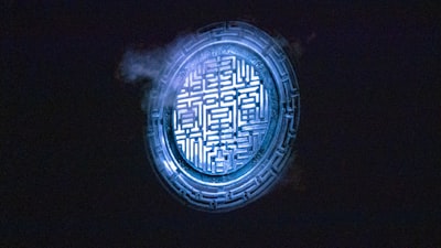 Colaborador experto en IA digital