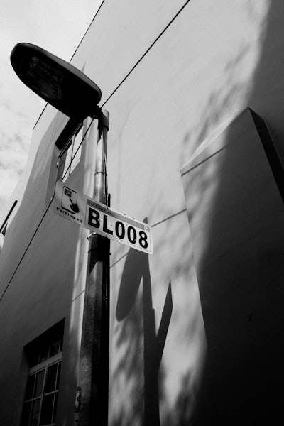 Blogs de calidad humana a la velocidad de la IA y costo reducido.