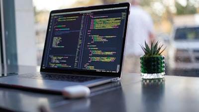 Beneficios del Desarrollo de Software Personalizado con Inteligencia Artificial