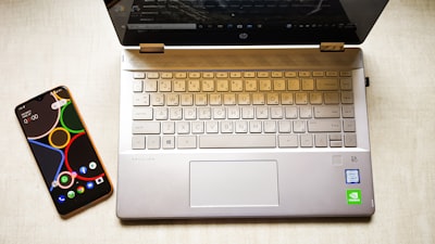 Laptop HP con 32GB de RAM y gráficos Nvidia por $450 (solo hoy)