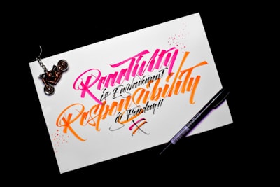 Socio para rediseño de contenido AI