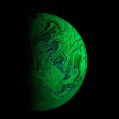 Mejora de la detección de anomalías en espectros atmosféricos de exoplanetas