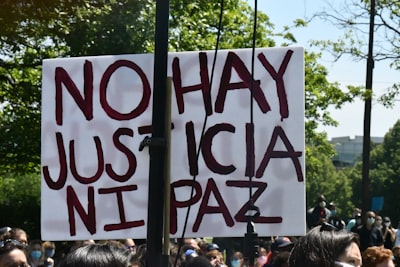 El juez respalda a los creadores de rastreadores de ICE prohibidos