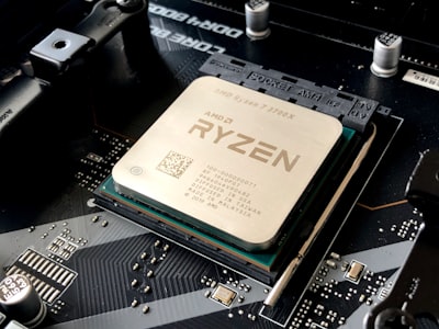 El Ryzen 7 5800X3D y el límite del rendimiento gaming en DDR4