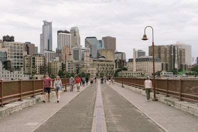 Costos de desarrollo de apps en 2026: Consejos de startup de Minnesota