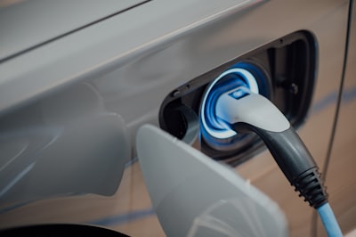 Cómo la IA protege la infraestructura de carga de vehículos eléctricos