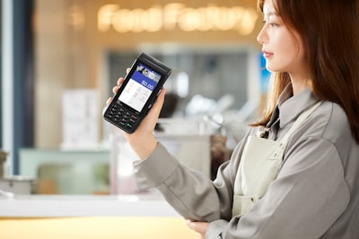 Automatización de flujos de servicio al cliente en dispositivos móviles