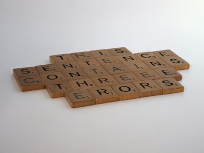 Enrutadores semánticos: reducen tokens de habilidad de Claude Code 456 veces