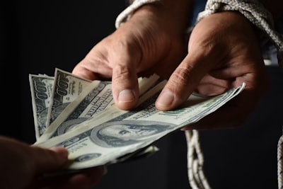 Actividad intensificada de extorsión por ShinyHunters-Branded