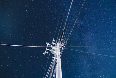 Agrupamiento de datos orbitales astronómicos: técnicas avanzadas de extracción y reducción