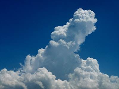 Comienza la carrera de la nube sobria de la UE