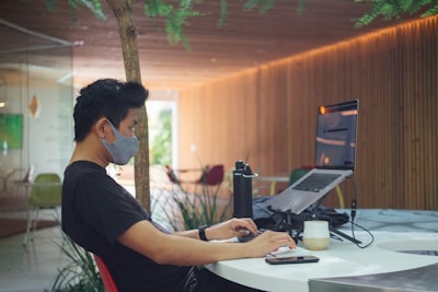 Automatización de back-office y trabajo remoto: ¿Compatibles?