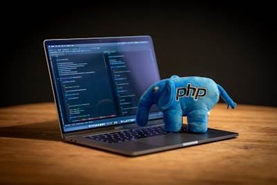 Llamado a programadores: Actualizar proyectos PHP5 para el futuro.