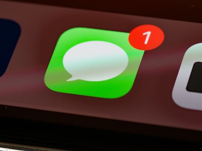 Deja de enviar currículums estáticos: convierte tu CV en un bot conversacional