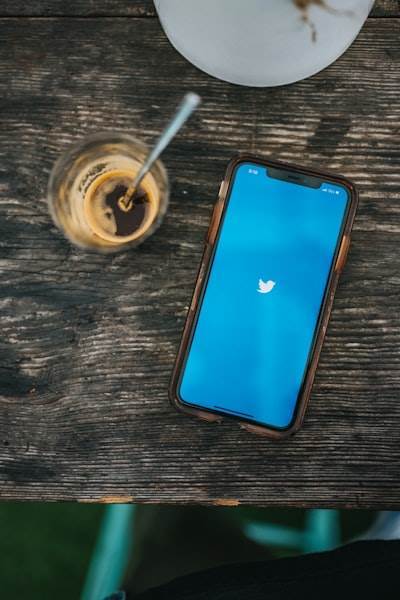 Top 8 Páginas para Adquirir Cuentas de Twitter
