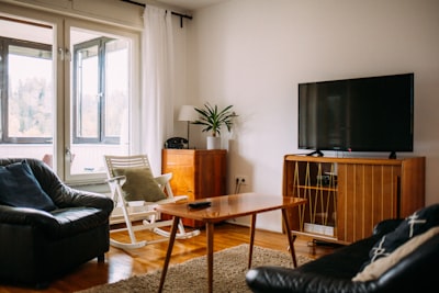 Mejoras tecnológicas esenciales para tu hogar: conveniencia y seguridad