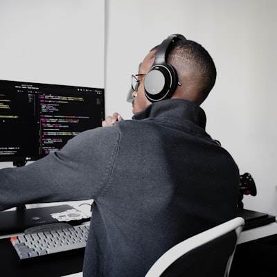 ¿Por qué contratar un proveedor de servicios de programación en Madrid?
