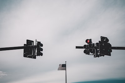 ¿Cómo difiere la automatización de prospectos entrantes de las soluciones tradicionales?