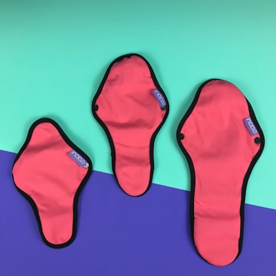 Pie grande, Cara distorsionada y seis nuevos emoji