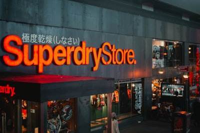 Grandes superficies: la nueva tendencia en el comercio minorista.
