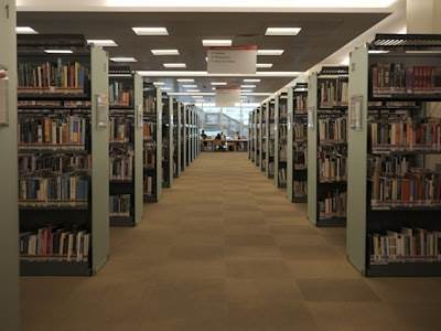 La importancia de una biblioteca en casa