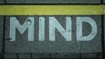 MIND: Distancia de Inception de Monge para evaluar modelos generativos