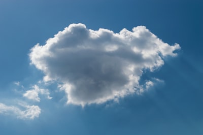 ¿Escalabilidad del alojamiento en la nube para aplicaciones personalizadas?
