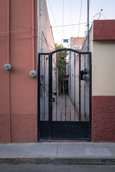 ¿Puede el portal del inquilino conectarse a bases de datos o API para renovaciones de alquiler?