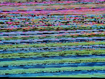 Avances en optimización estocástica con ruido de cola pesada