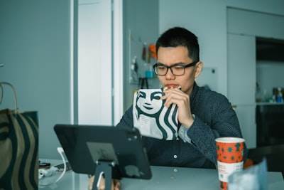 Impacto de los Bots de SEO en la cultura empresarial