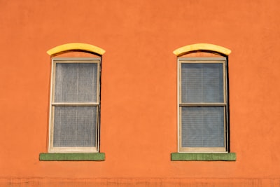 Admite Linux y Windows.