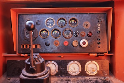 La guía para encontrar un socio consultor oficial de automatización de hojas de tiempo