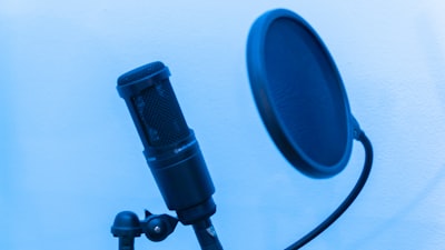 Implementación técnica para la integración de IA de voz