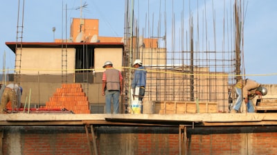 Agentes de IA persistentes que pausan, reanudan y nunca pierden el contexto con ADK