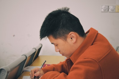 Avatar de entrenamiento profesional 24/7 para profesionales de la salud en Málaga