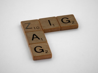 ECG-Agent: Call Tool Agent in Multi-turn ECG Dialogue Device