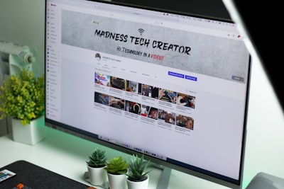 Mejores agencias de contenido de IA para anuncios en Valencia