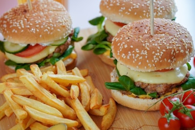 Elige la franquicia de comida rápida perfecta