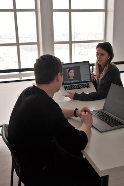 IA conversacional accesible desde cualquier lugar