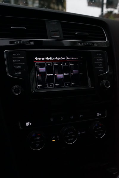 Agentes más rápidos con almacenamiento en caché automático de comandos
