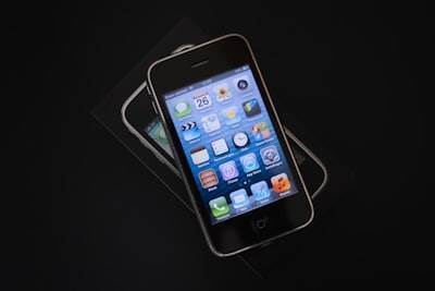 ¿Compatibilidad de servicios de aplicaciones móviles personalizadas con dispositivos móviles?