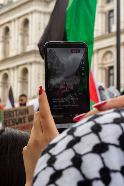 Ajustes en el teléfono antes de asistir a una protesta