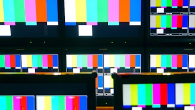 Observación Fusionada de Canales para Revelar Espectros