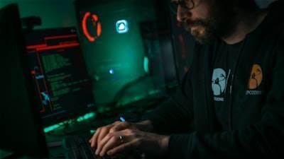Técnica de ataque: módulo Go, PowerShell y dead drops en GitHub