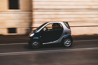 Los vehículos eléctricos: computadoras sobre ruedas