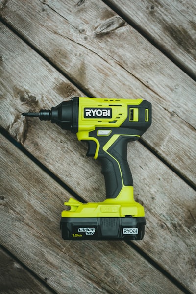 5 productos de iluminación de Ryobi que te sorprenderán