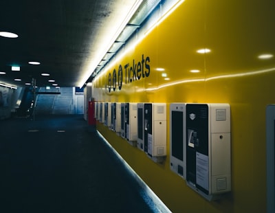 Guía para elegir un socio oficial de IA en gestión de tickets