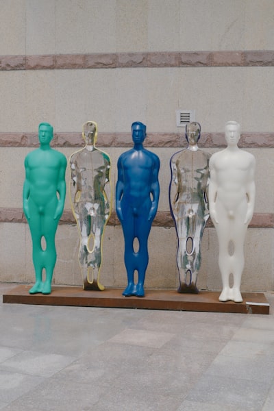 Unificando Modelos de Cuerpos Humanos Paramétricos